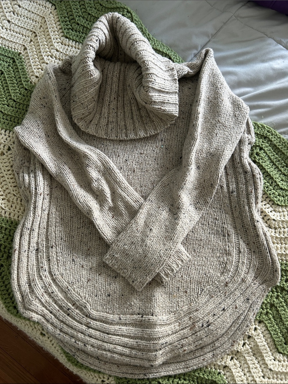 Cynthia Rowley sweater, women’s small, good condition, some pilling, so warm